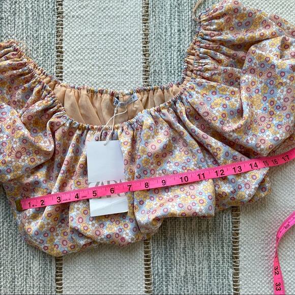 ZARA Printed Satin Effect Puff-Sleeve Off-The-Shoulder Crop Top Women’s Medium - Picture 7 of 10